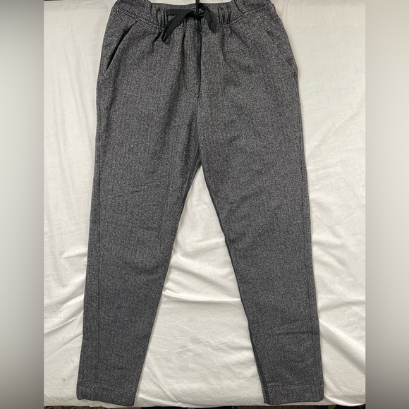 Lululemon Gray Herringbone Jogger Pants Size 4 - Picture 1 of 5